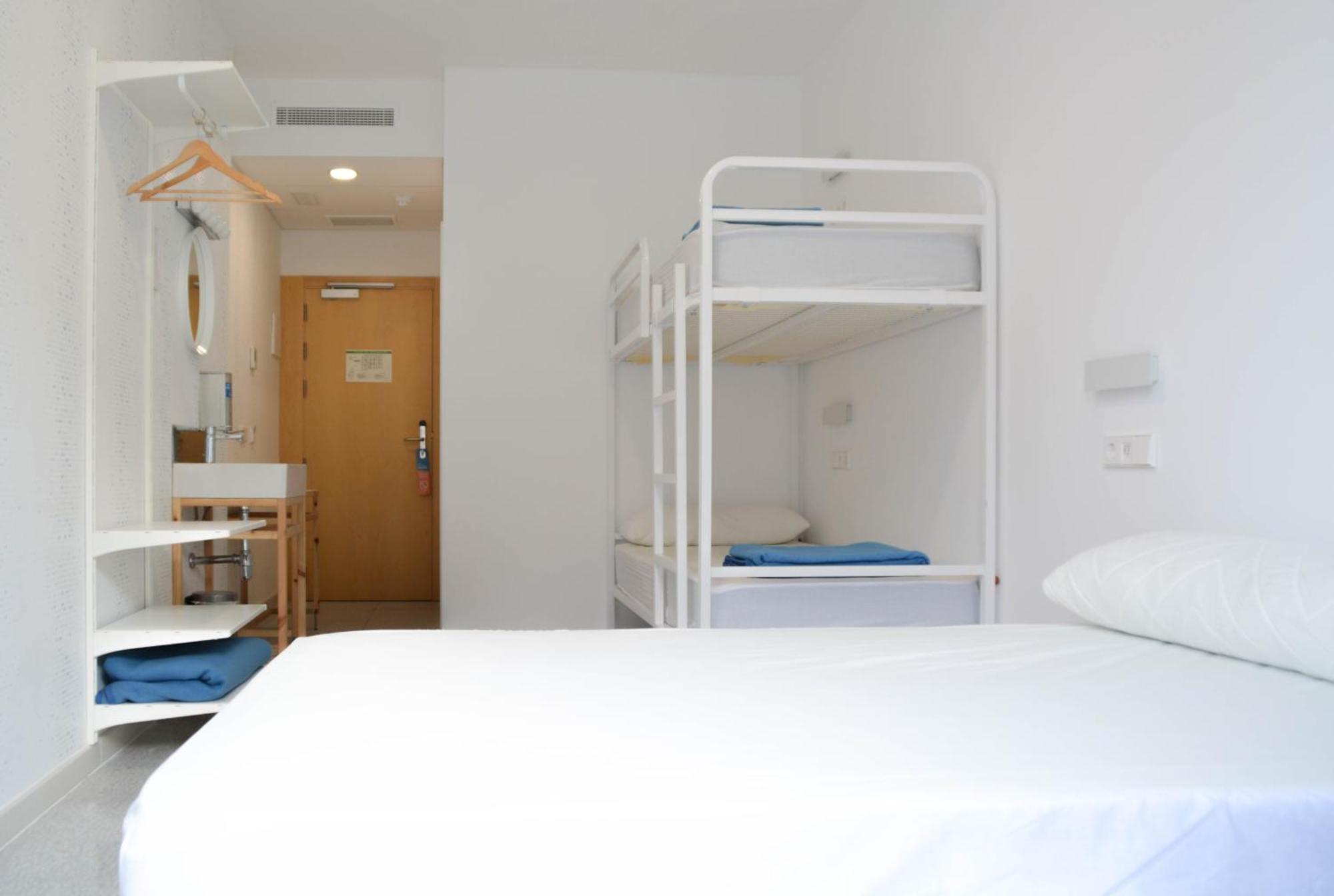Loop Inn Hostel קרטחנה מראה חיצוני תמונה